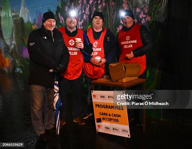 Mayo , Ireland - 2 March 2024; Former Taoiseach Enda Kenny, left, with stewards, from left, Kevin Durcan, Noel Browne and Gerry McDonnell, all from...