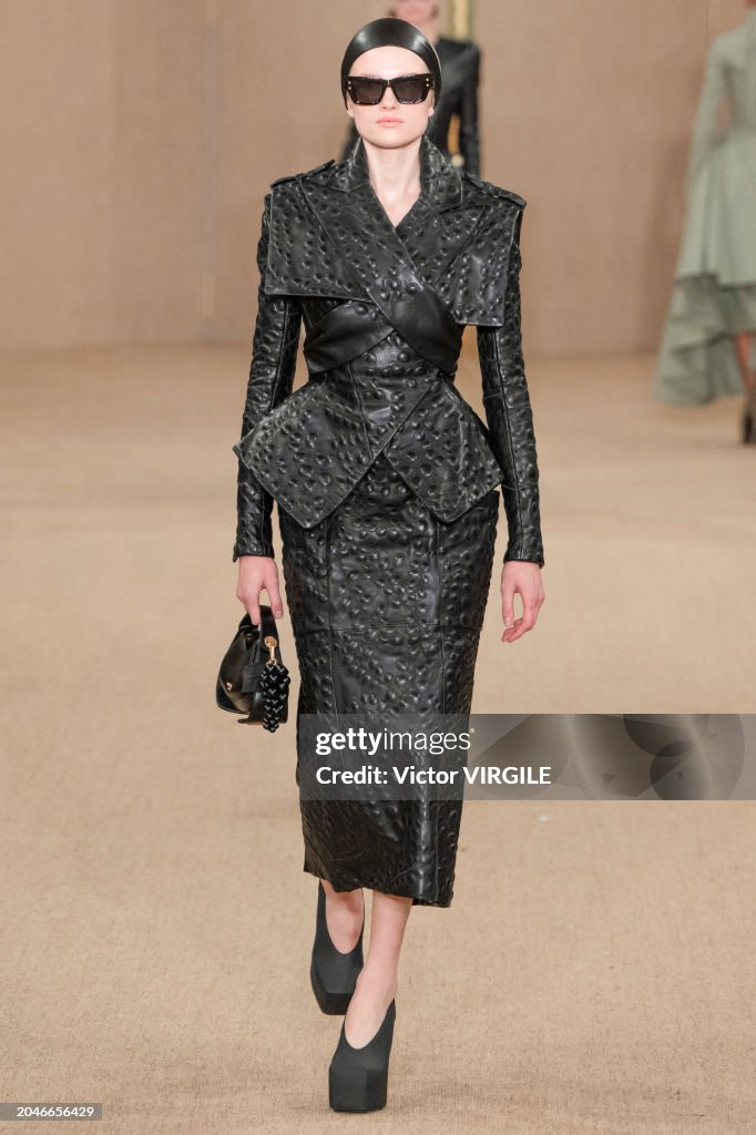 Balmain - Runway - Fall/Winter 2024-2025 Paris Fashion Week