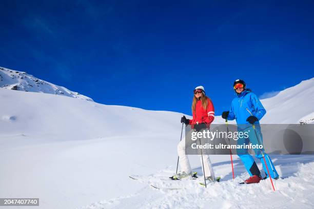active lifestyle, winter sport vital senior men and women best friends. happy snow skier, enjoying on sunny val gardena ski resorts. snowcapped mountain dolomite super ski area. ski resort italy, europe. - esqui equipamento esportivo - fotografias e filmes do acervo