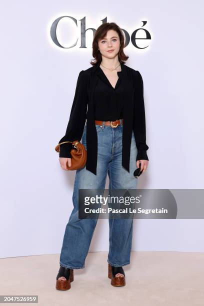 Thomasin McKenzie attends the Chloé Womenswear Fall/Winter 2024-2025 show as part of Paris Fashion Week on February 29, 2024 in Paris, France.