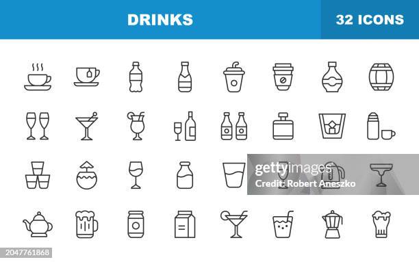 illustrations, cliparts, dessins animés et icônes de icônes de ligne de boisson et d’alcool. trait modifiable. contient des icônes telles que le café, le vin, la tasse à café, l’eau, le champagne, le lait, le whisky, la théière, la bière, le jus, la bouteille de champagne, la margarita, l’alcoo - verre à bière