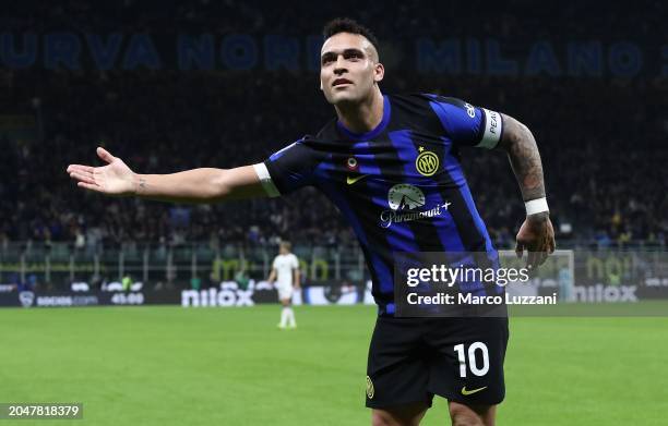 Lautaro Martinez of FC Internazionale celebrates scoring his team's second goalduring the Serie A TIM match between FC Internazionale and Atalanta BC...