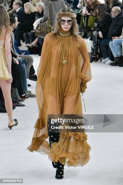 Model walks the runway during the Chloe Ready to Wear Fall/Winter 2024-2025 fashion show as part of the Paris Fashion Week on February 29, 2024 in...