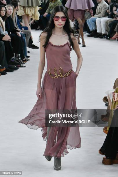 Model walks the runway during the Chloe Ready to Wear Fall/Winter 2024-2025 fashion show as part of the Paris Fashion Week on February 29, 2024 in...