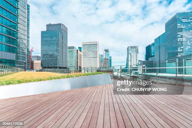 office park of the tokyo business district - marunouchi stock pictures, royalty-free photos & images