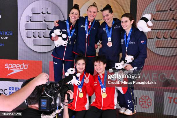 Kassidy Cook and Sarah Bacon of the United States of America, Anabelle Smith and Maddison Keeney of Australia and Yani Chang and Yiwen Chen of the...