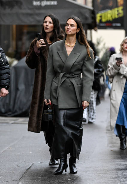 FRA: Street Style - Paris Fashion Week - Womenswear Fall/Winter 2024/2025 - Day Four