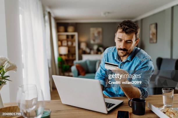 credit card - payment bildbanksfoton och bilder