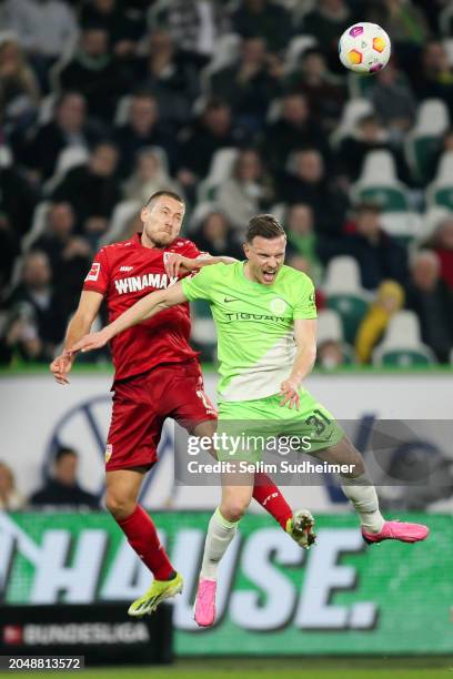 Waldemar Anton of Stuttgart fights for the ball with Yannick Gerhardt of Wolfsburg during the Bundesliga match between VfL Wolfsburg and VfB...