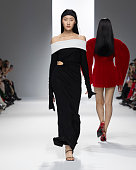 Theunissen : Runway - Paris Fashion Week - Womenswear...