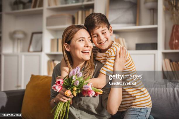 mother's day - happy mothers day stock pictures, royalty-free photos & images