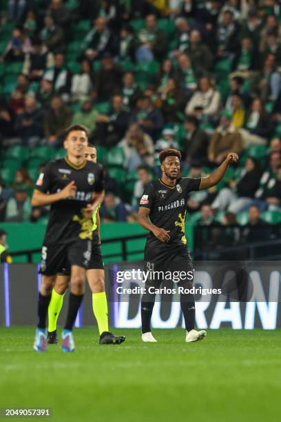 Ze Luis of SC Farense celebrates scoring his team's second goal during the Liga Portugal Betclic match between Sporting CP and SC Farense at Estadio...