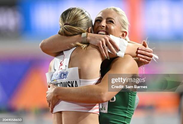 Scotland , United Kingdom - 3 March 2024; Pia Skrzyszowska of Poland, left, is congratulated on winning bronze by Sarah Lavin of Ireland after the...