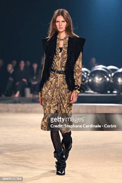 Model walks the runway during the Isabel Marant Womenswear Fall/Winter 2024-2025 show as part of Paris Fashion Week on February 29, 2024 in Paris,...