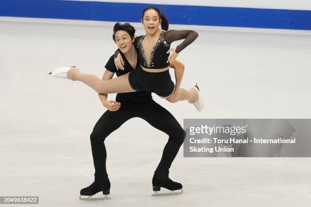 Lauren Audrey Batkova and Jacob Yang of Czech Republic perform in the the Junior Ice Dance Rhythm Dance during the ISU World Junior Figure Skating...