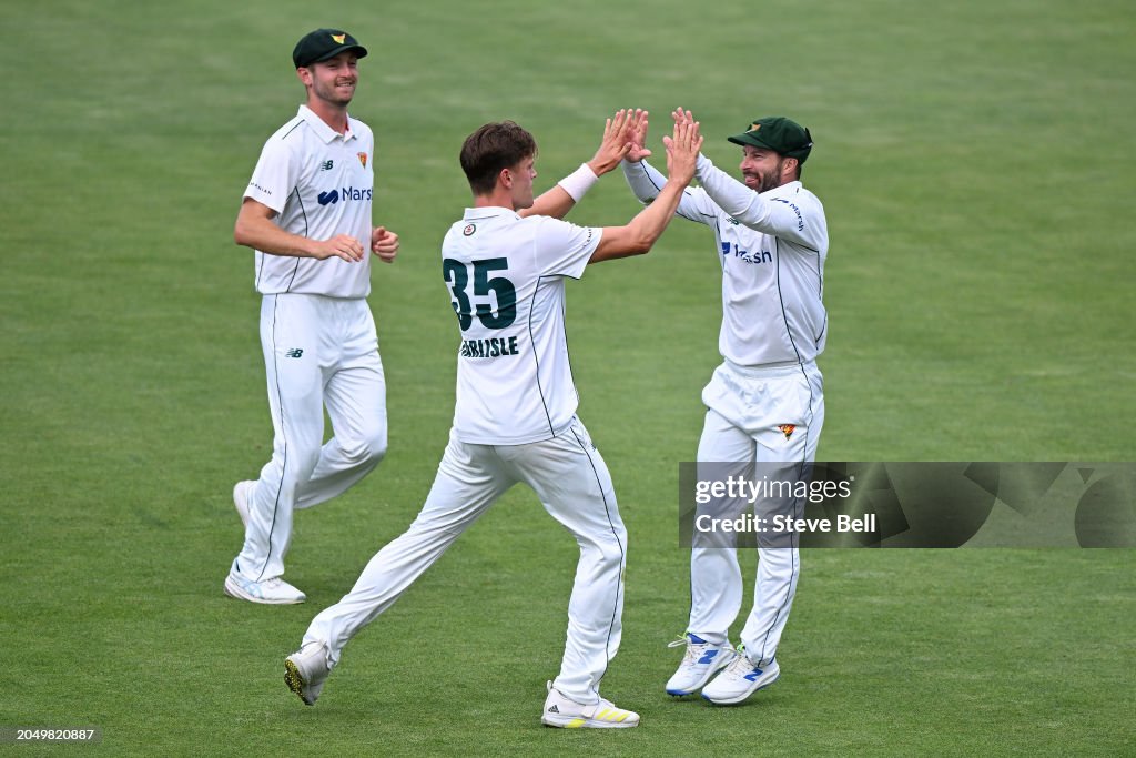 Sheffield Shield - TAS v VIC: Day 1