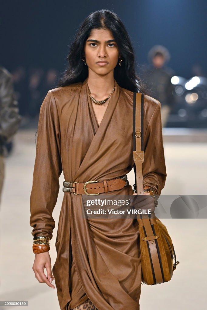 Isabel Marant - Runway - Fall/Winter 2024-2025 Paris Fashion Week