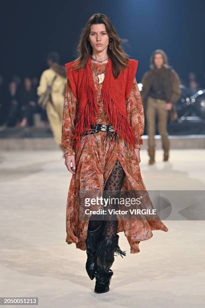 Model walks the runway during the Isabel Marant Ready to Wear Fall/Winter 2024-2025 fashion show as part of the Paris Fashion Week on February 29,...