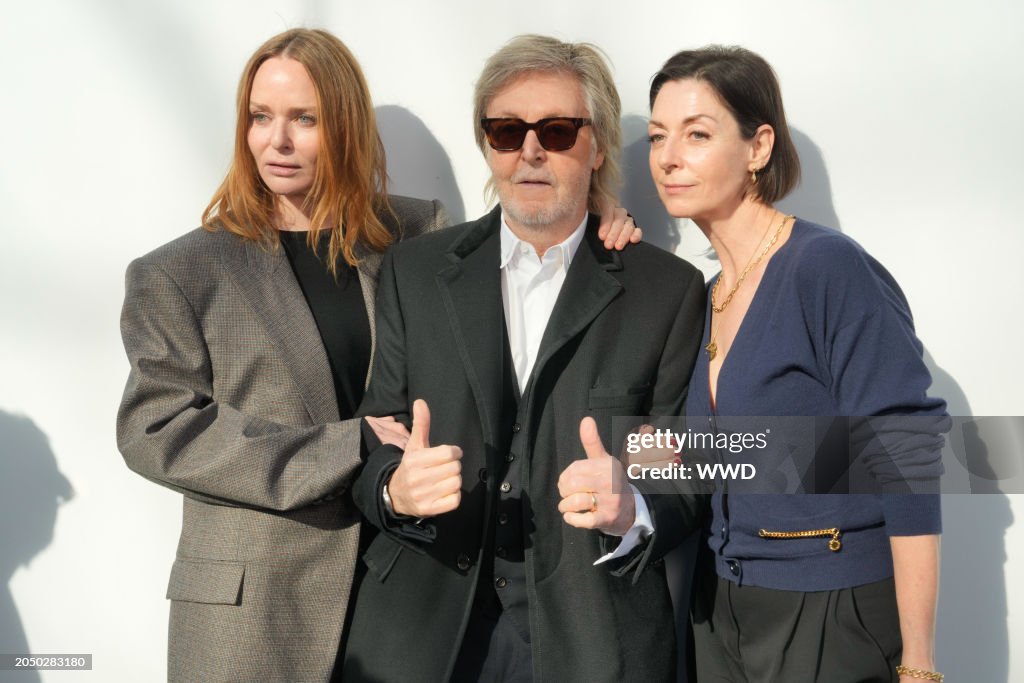 Stella McCartney RTW Fall 2024 - Front Row