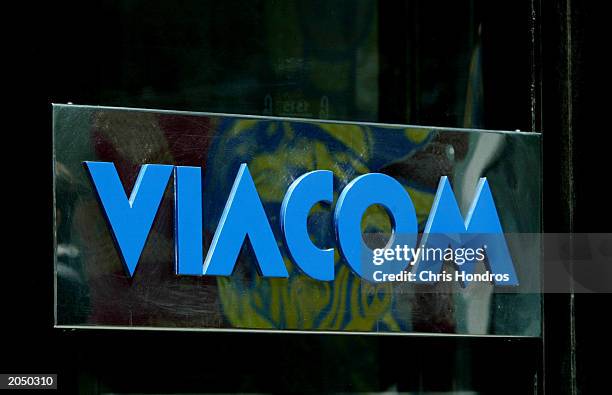 The Viacom logo is seen outside company headquarters June 2, 2003 in New York City. The FCC today eased regulations on media ownership, allowing...
