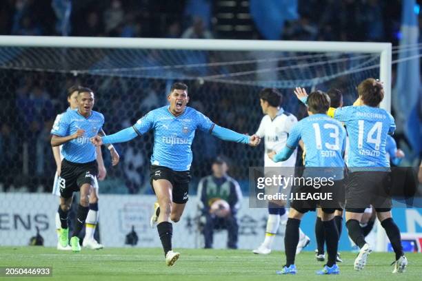 Of Kawasaki Frontale celebrates scoring his side's second goal during the J.LEAGUE MEIJI YASUDA J1 2nd Sec. Math between Kawasaki Frontale and Júbilo...