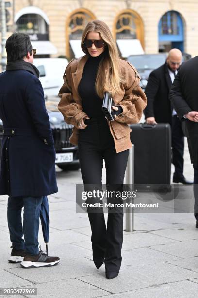 Rosie Huntington-Whiteley is seen during the Womenswear Fall/Winter 2024/25 as part of Paris Fashion Week on March 01, 2024 in Paris, France.