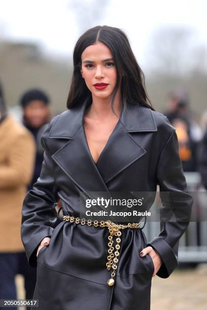 Bruna Marquezine attends the Loewe Womenswear Fall/Winter 2024-2025 show as part of Paris Fashion Week on March 01, 2024 in Paris, France.