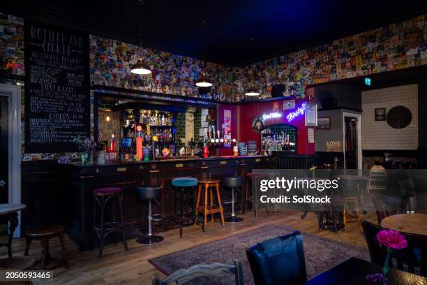 low key pub with no people - counter stock pictures, royalty-free photos & images