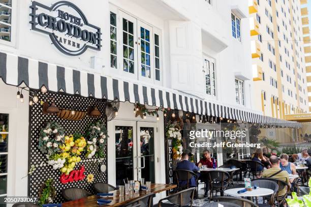 Miami Beach, Florida, Collins Avenue, Hotel Croydon Tavern outdoor dining.