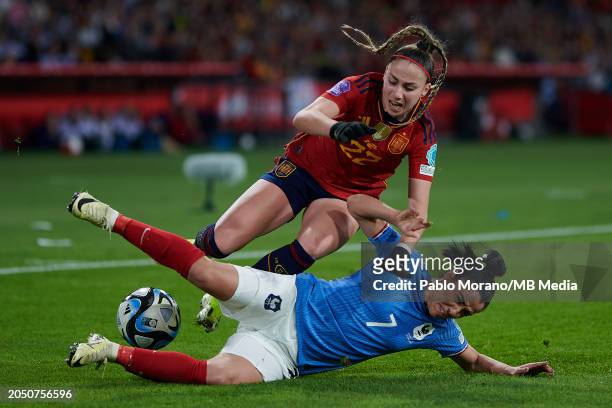Athenea del Castillo of Spain dispute the ball with Sakina Karchaoui of France during the UEFA Nations League Final Match between Spain and France at...