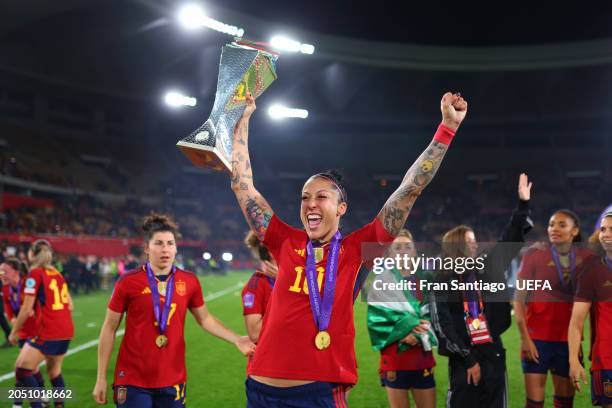 Jennifer Hermoso of Spain celebrates with UEFA Women's Nations League trophy after defeating France during the UEFA Women's Nations League 2024 Final...