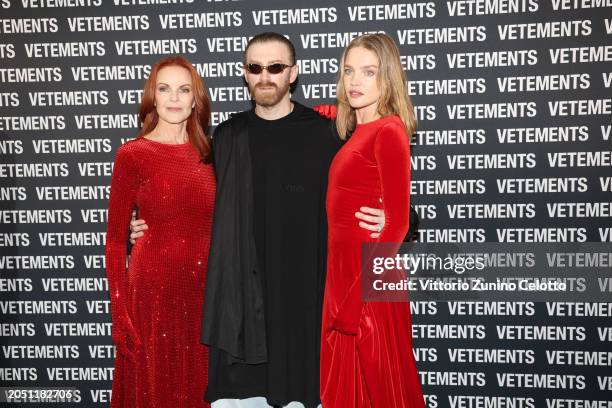 Marcia Cross, Guram Gvasalia and Natalia Vodianova pose backstage after the Vetements Womenswear Fall/Winter 2024-2025 show as part of Paris Fashion...