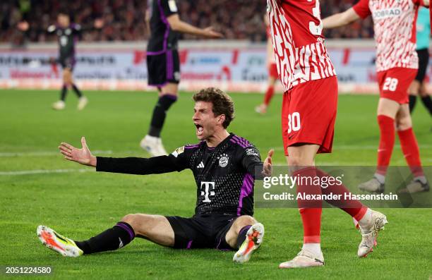 Thomas Mueller of Bayern Munich reacts during the Bundesliga match between Sport-Club Freiburg and FC Bayern München at Europa-Park Stadion on March...