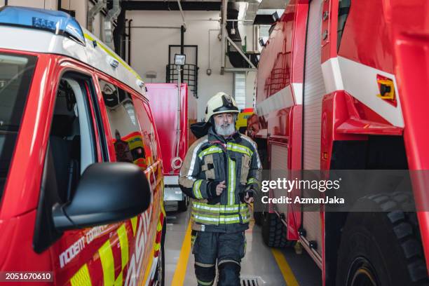 Fire Mechanic 551 Fire Truck Mechanic Stock Photos, High-Res Pictures, and Images ...