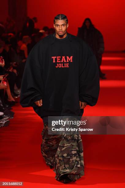 Model walks the runway during the Vetements Womenswear Fall/Winter 2024-2025 show as part of Paris Fashion Week on March 01, 2024 in Paris, France.