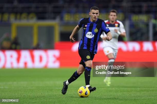 Kristjan Asllani of FC Internazionale controls the ball during the Serie A TIM match between FC Internazionale and Genoa CFC at Stadio Giuseppe...