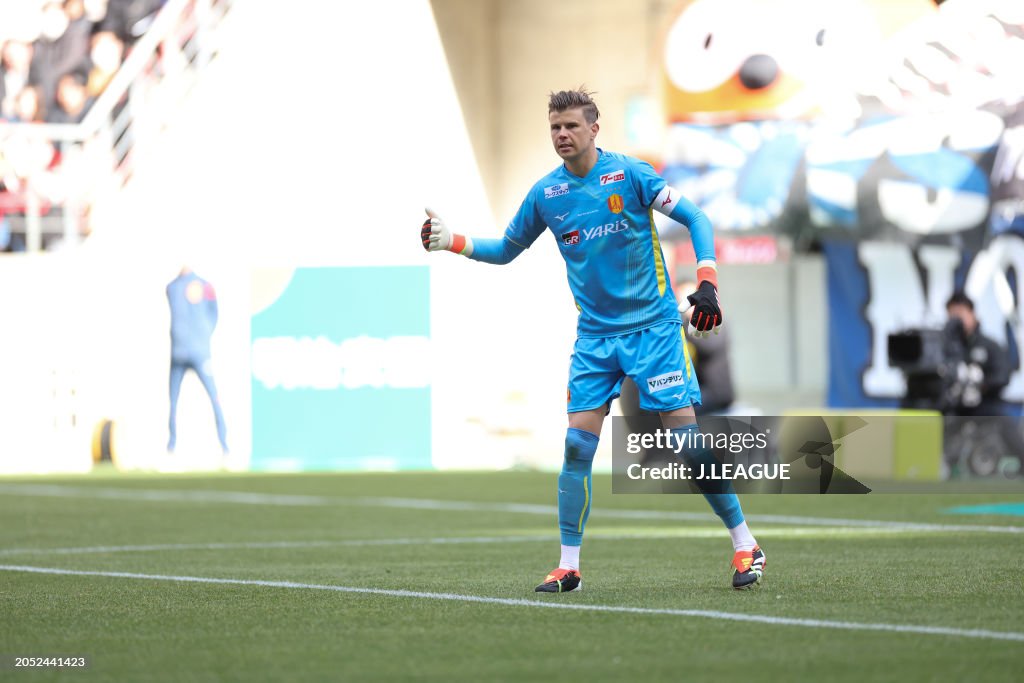 Nagoya Grampus v FC Machida Zelvia - J.LEAGUE MEIJI YASUDA J1