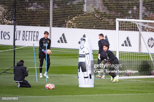 Kepa Arrizabalaga of Real Madrid trains during the Training Session And Press Conference of Real Madrid at Valdebebas training ground on March 5,...