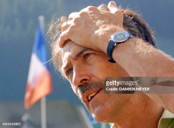 Portrait du candidat des Verts à la présidentielle Alain Lipietz pris le 28 août 2001 à Lamoura, lors de la première journée de l'université d'été...
