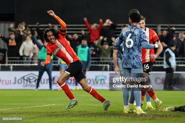 Tahith Chong of Luton Town c1g during the Premier League match between Luton Town and Aston Villa at Kenilworth Road on March 02, 2024 in Luton,...