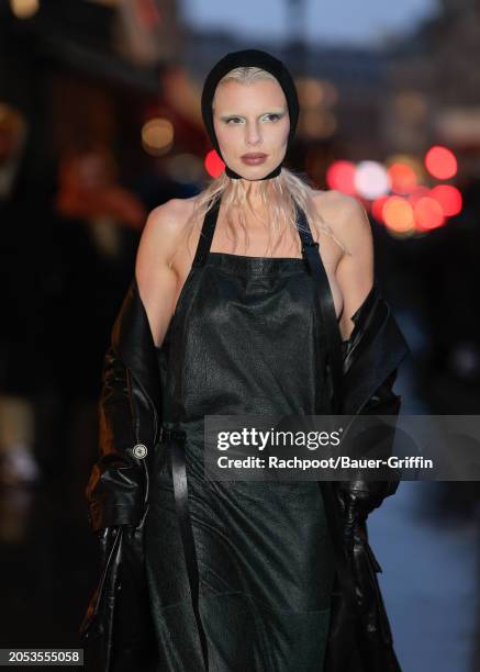 Julia Fox is seen heading to the Ann Demeulemeester show during Paris Fashion Week on March 02, 2024 in Paris, France.