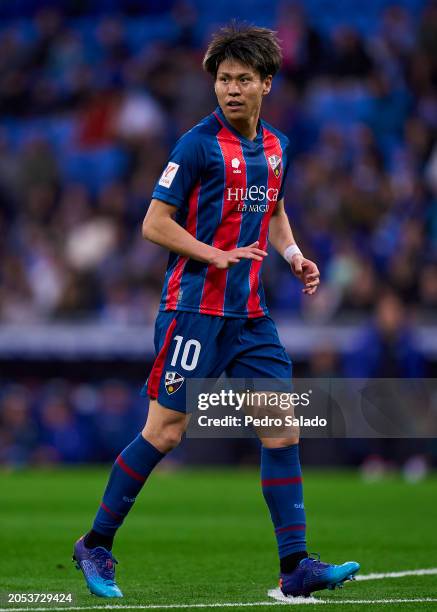 Kento Hashimoto of SD Huesca looks on during the LaLiga Hypermotion match between RCD Espanyol and SD Huesca at Stage Front Stadium on March 02, 2024...