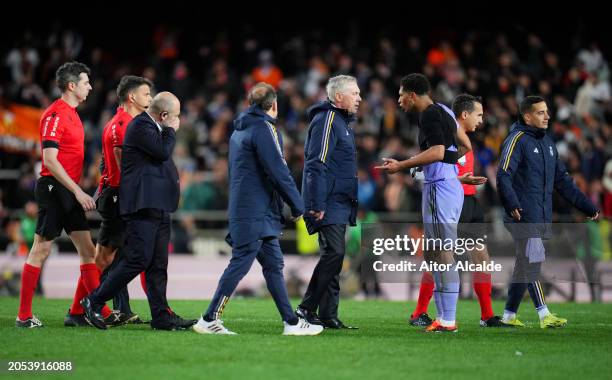 Carlo Ancelotti, Head Coach of Real Madrid, and Jude Bellingham of Real Madrid react after he scored a goal which was disallowed in the LaLiga EA...