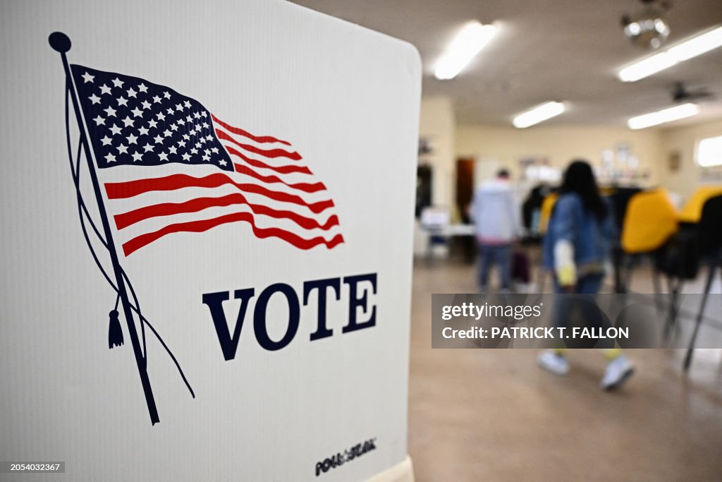 US-VOTE-POLITICS-SUPERTUESDAY