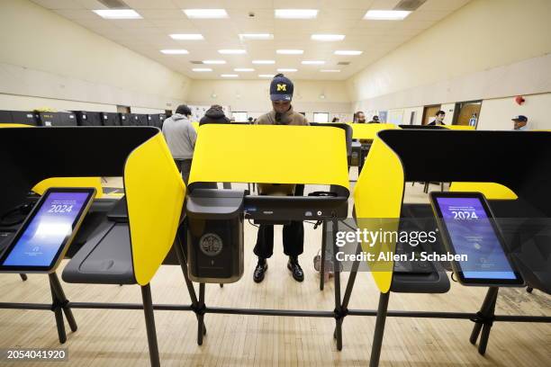 Boyle Heights, CA Tiffany Ellerby, of Los Angeles, casts her ballot during Super Tuesday primary election at the Boyle Heights Senior Center in Boyle...