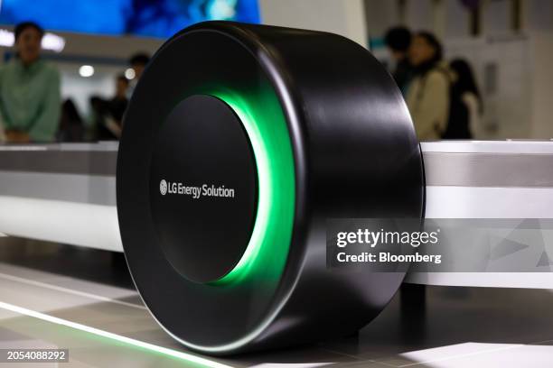 An LG Energy Solution Co. Battery pack for electric vehicle using cell-to-pack technologies displayed at the InterBattery exhibition in Seoul, South...