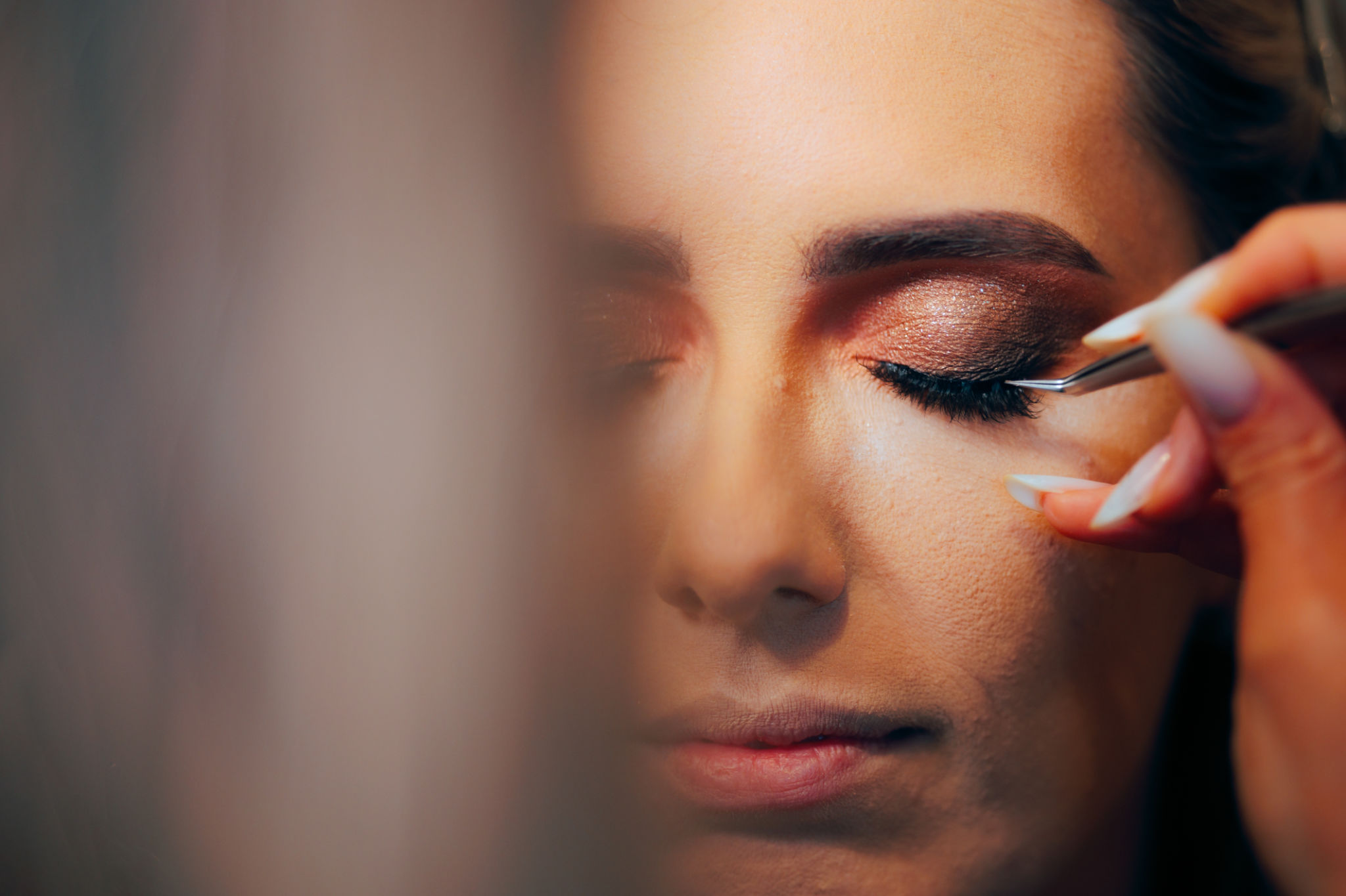 eyelash extension application