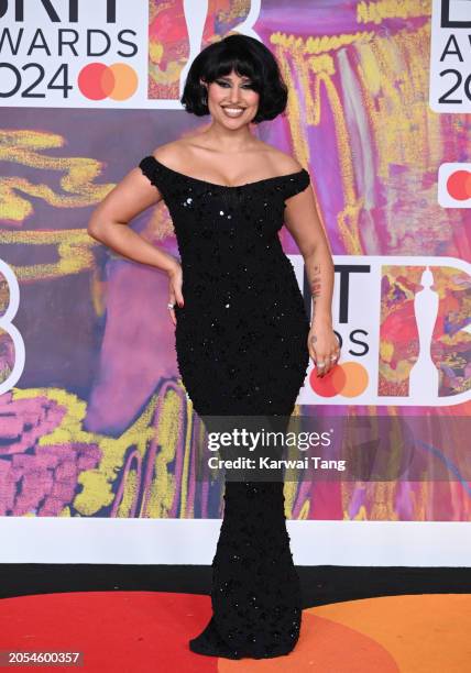 Raye England 12,372 Raye Photos & High Res Pictures - Getty Images