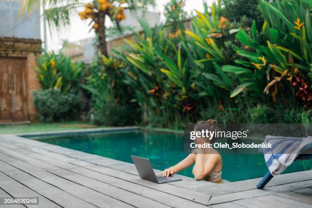 Working From Home Pool Computer 605 Swimming Pool Office Stock Photos, High-Res Pictures, and Images ...