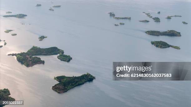 china, hangzhou, qiandao lake scenic area, aerial view - 浙江省 - fotografias e filmes do acervo